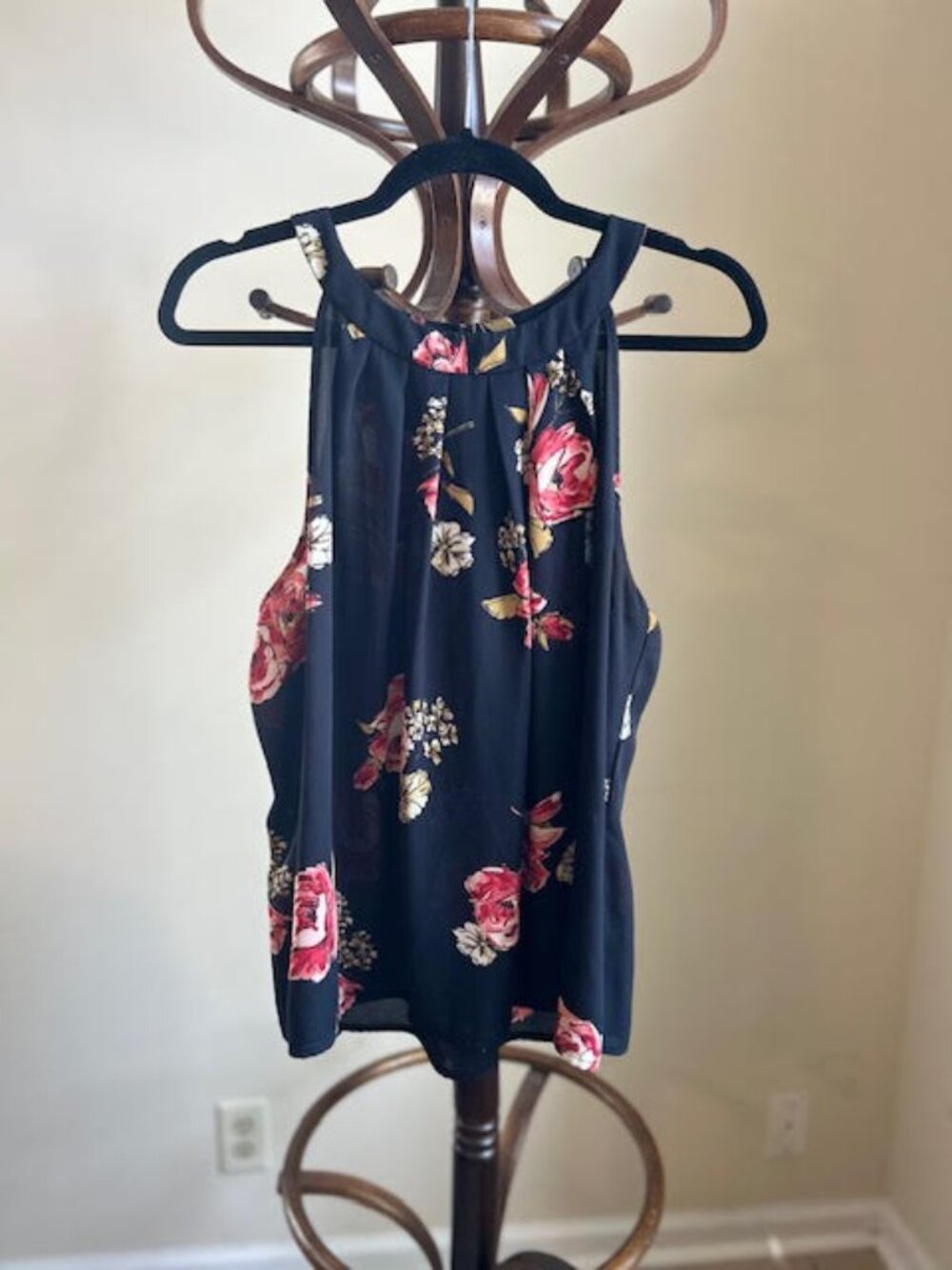 Nine West Black Red Floral High Neck Cami Tank Top Large